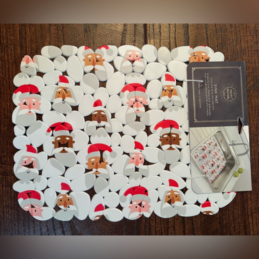 Christmas Sink Mat, Multi-Colored Santa Faces Protective Pebble Sink Mat
